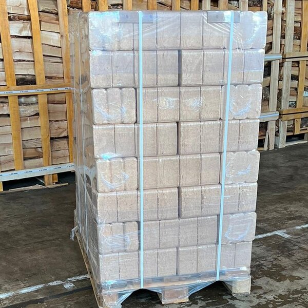 RUF Naaldhout Briketten - 81 Zakken x 12kg (972kg)
